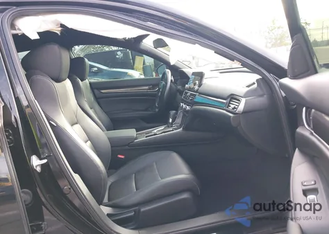 2022 Honda Accord Sport z USA, uszkodzony, nr VIN 1HGCV1F38NA049228